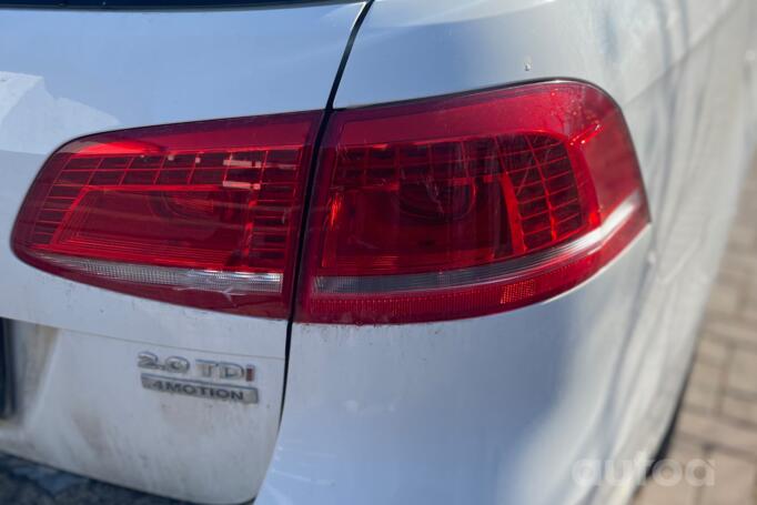 Volkswagen Passat B7 Variant wagon 5-doors