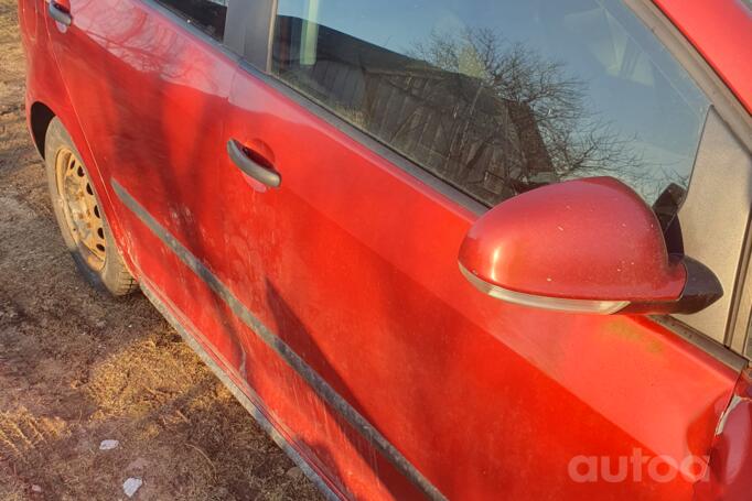 Volkswagen Golf Plus 1 generation