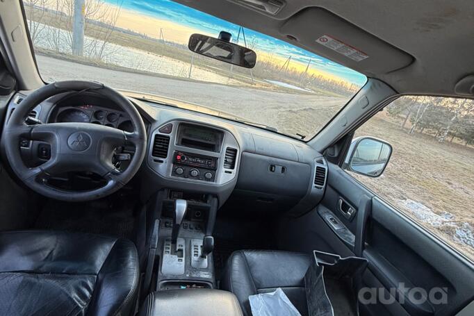 Mitsubishi Pajero 3 generation [restyling] SUV 5-doors