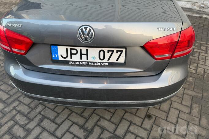 Volkswagen Passat (North America) 1 generation Sedan