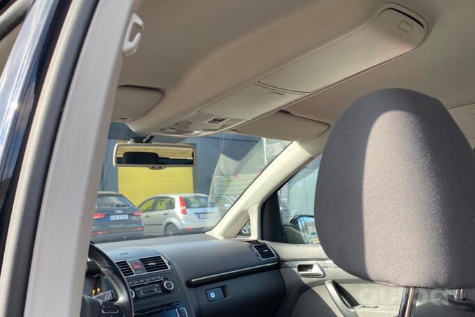 Volkswagen Touran 1 generation [2th restyling] Minivan