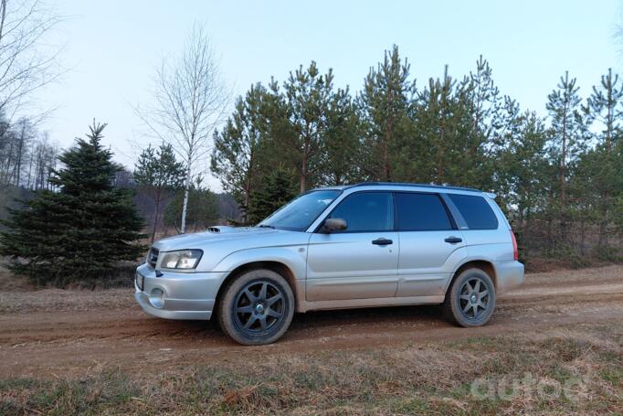 Subaru Forester 2 generation Cross Sports crossover 5-doors