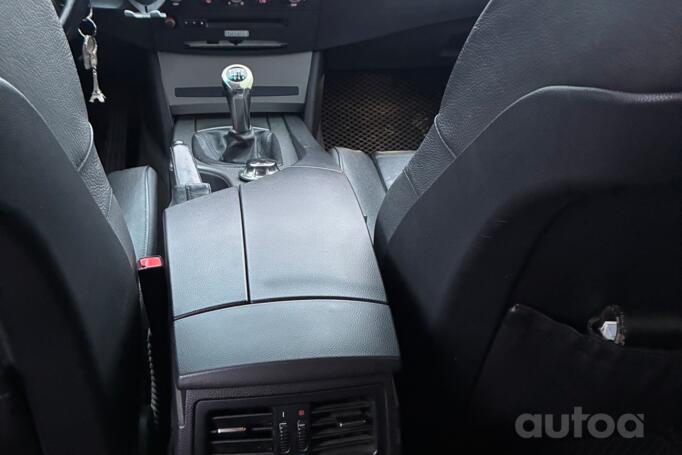 BMW 5 Series E60/E61 Sedan