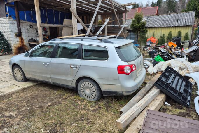 Volkswagen Passat B6 wagon 5-doors