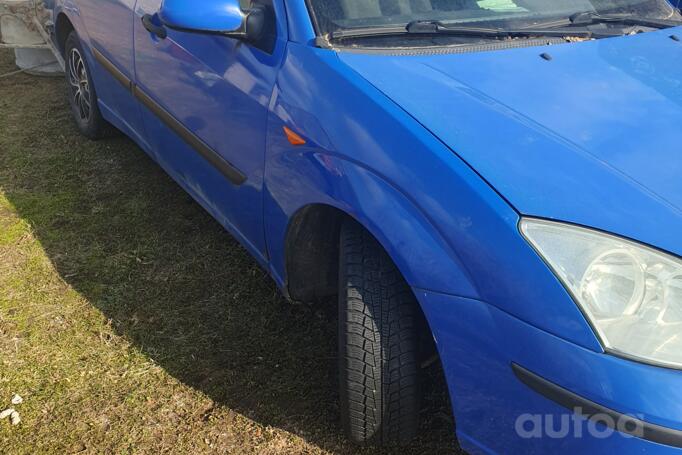 Ford Focus 1 generation Hatchback 5-doors