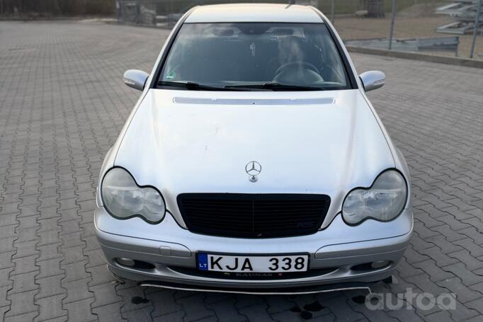 Mercedes-Benz C-Class W203/S203/CL203 Sedan 4-doors