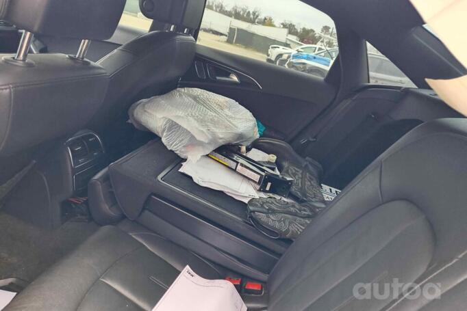 Audi A6 4G/C7 [restyling] Sedan