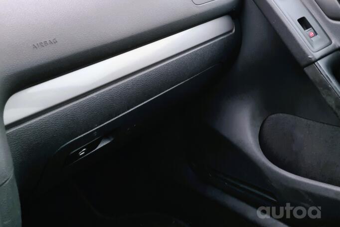 Volkswagen Golf 6 generation Hatchback 5-doors