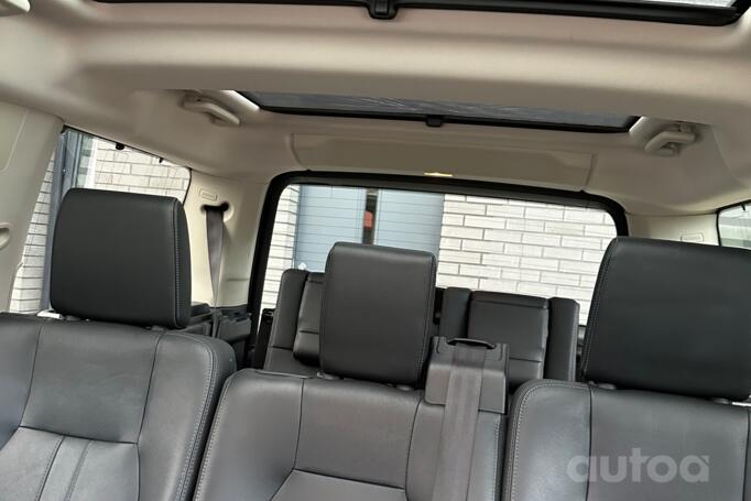 Land Rover Discovery 4 generation [restyling] SUV 5-doors