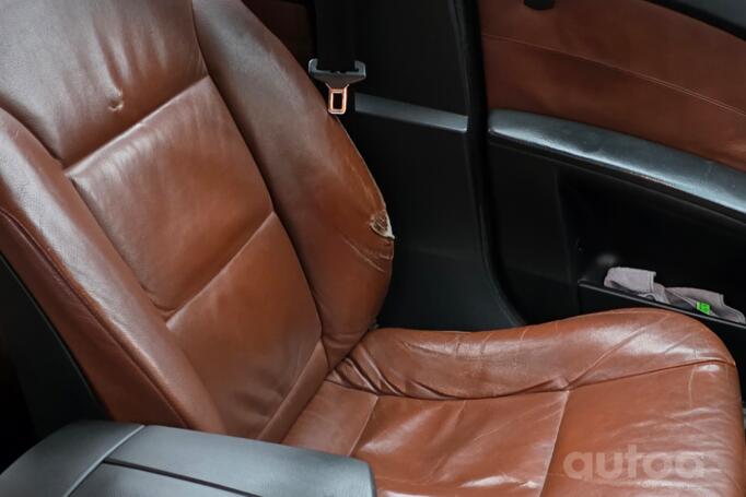 BMW 5 Series E60/E61 Touring wagon