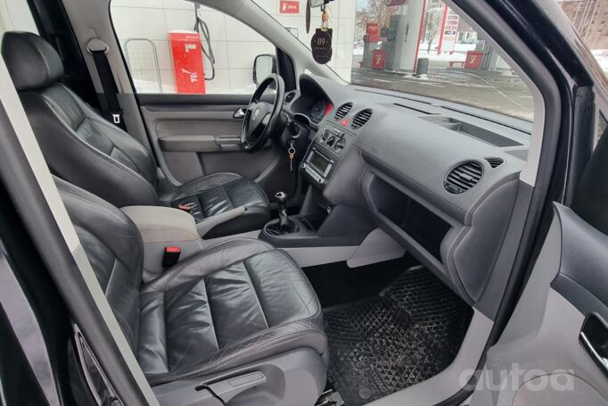 Volkswagen Caddy 3 generation Tramper minivan 5-doors