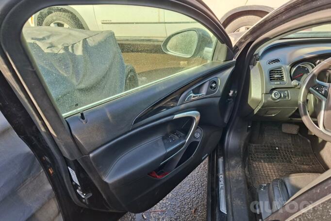 Opel Insignia A Sports Tourer wagon 5-doors