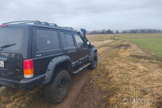 Jeep Cherokee 2 generation (XJ) [restyling]