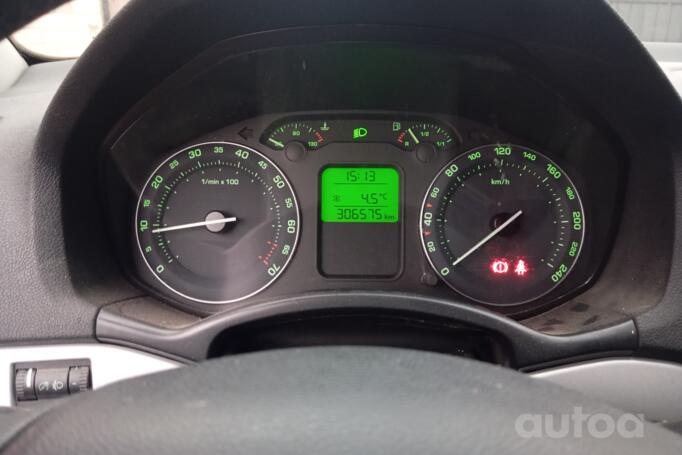 Skoda Octavia 2 generation Combi wagon 5-doors