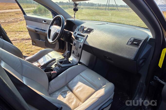 Volvo V50 1 generation wagon