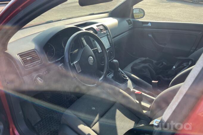 Volkswagen Golf 5 generation Hatchback 5-doors