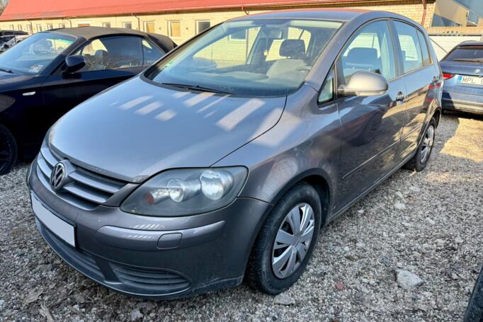 Volkswagen Golf Plus 1 generation