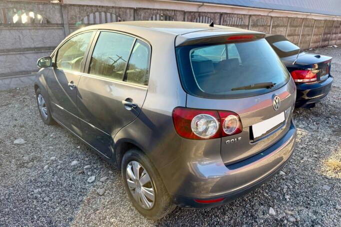 Volkswagen Golf Plus 1 generation