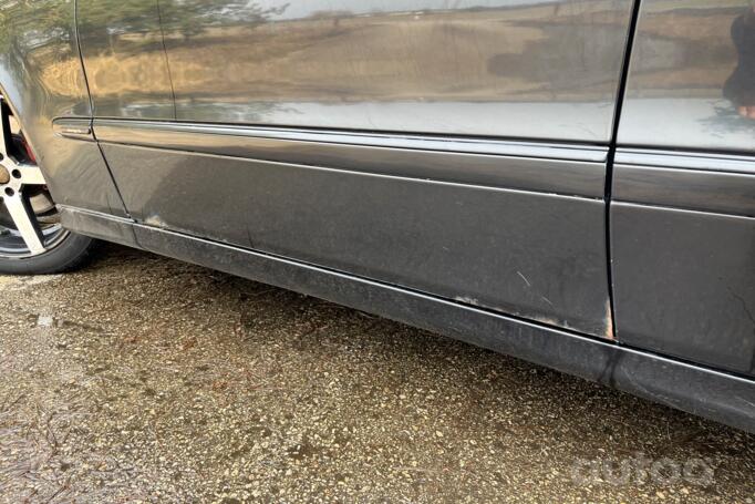 Mercedes-Benz E-Class W211 Sedan