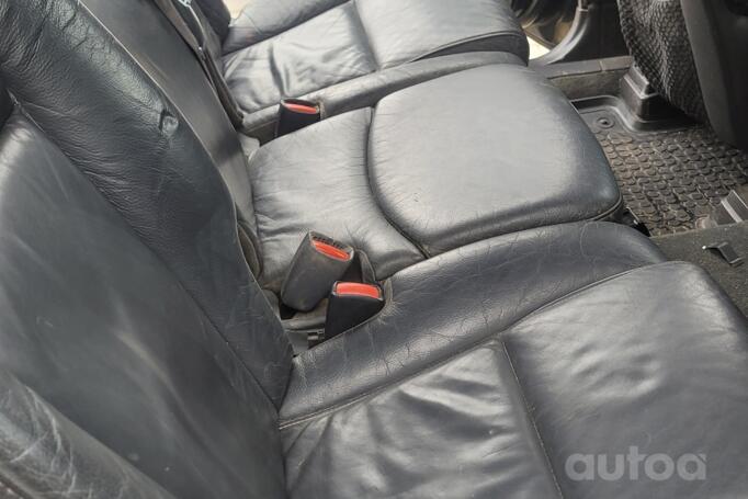 Volvo XC90 1 generation Crossover