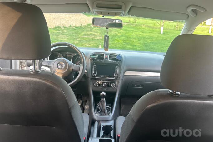 Volkswagen Golf 6 generation Hatchback 5-doors