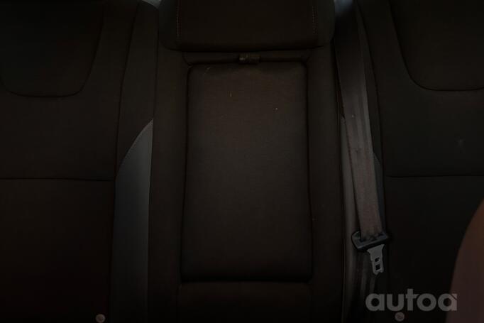 Volvo S60 2 generation Sedan