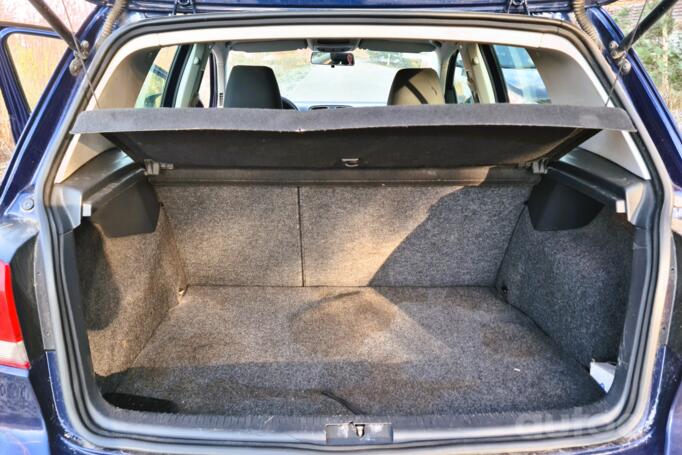 Volkswagen Golf 6 generation Hatchback 5-doors