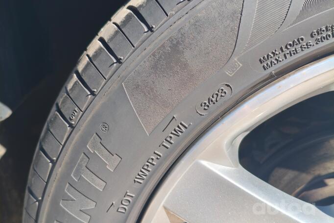 Volkswagen Golf 4 generation Hatchback 5-doors