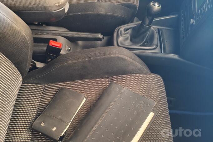 Volkswagen Golf 4 generation Hatchback 5-doors