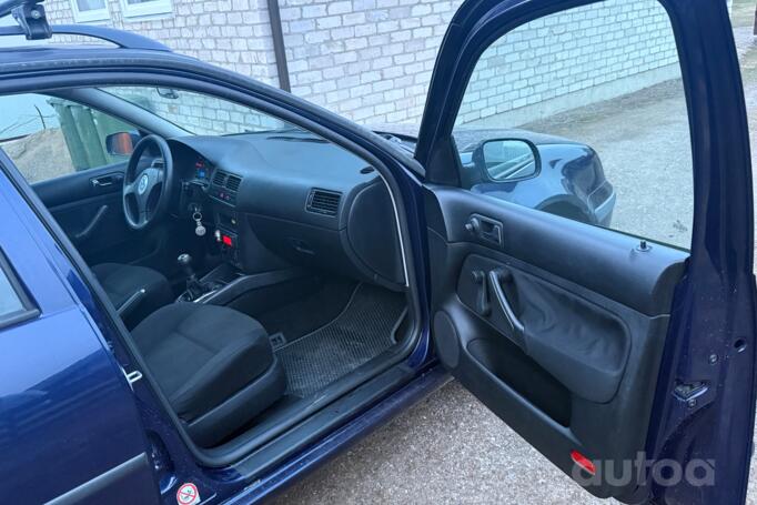 Volkswagen Bora 1 generation Variant wagon