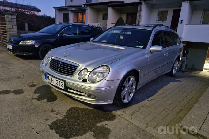 Mercedes-Benz E-Class W211/S211 wagon 5-doors