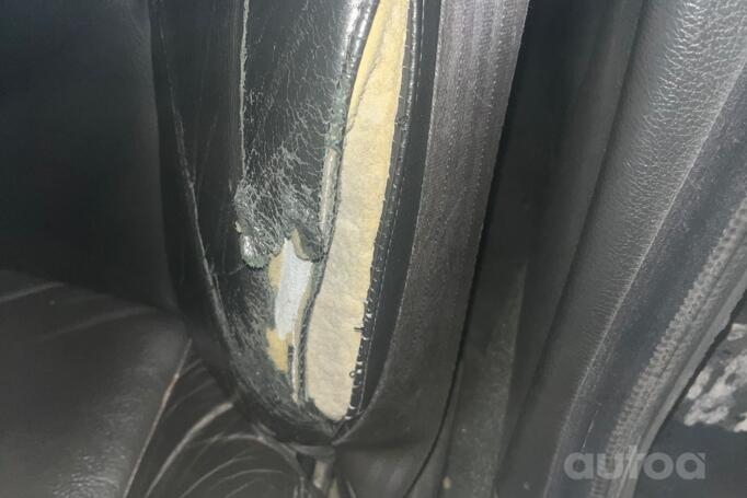 Volvo V70 2 generation wagon