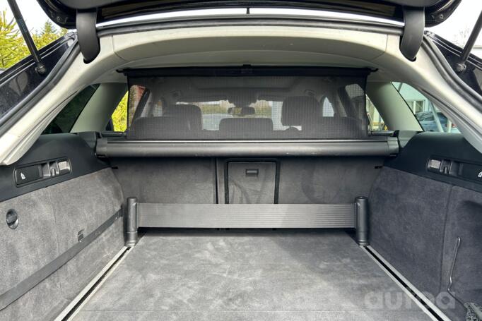 Audi A6 4G/C7 Allroad quattro wagon 5-doors