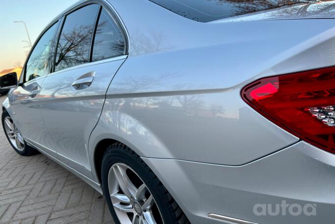 Mercedes-Benz C-Class W204/S204/C204 [restyling] Sedan 4-doors