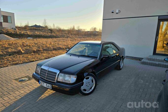 Mercedes-Benz W124