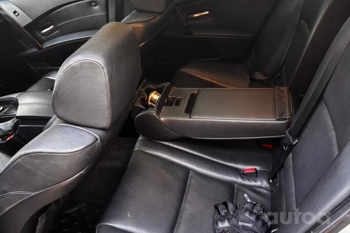 BMW 5 Series E60/E61 Touring wagon