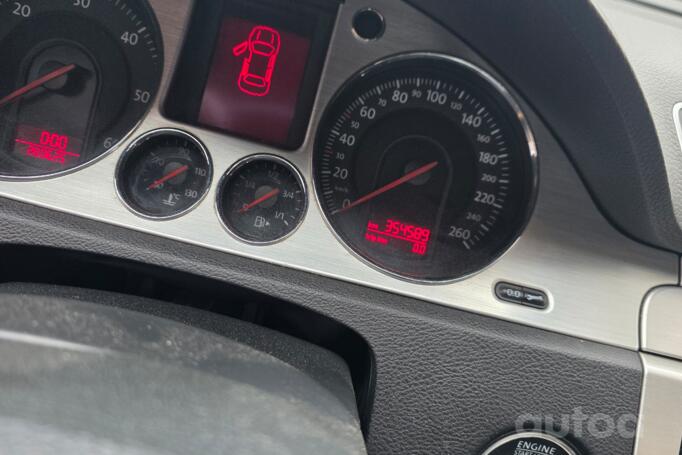 Volkswagen Passat B6 Sedan 4-doors