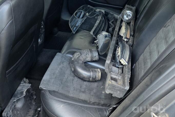 Volkswagen Passat B6 Sedan 4-doors