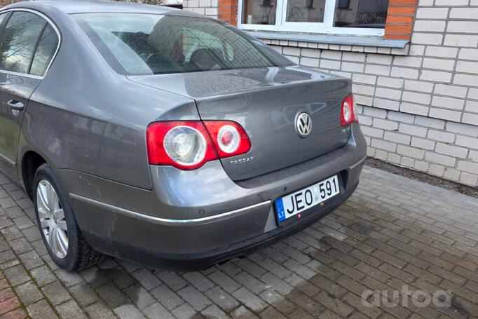 Volkswagen Passat B6 Sedan 4-doors