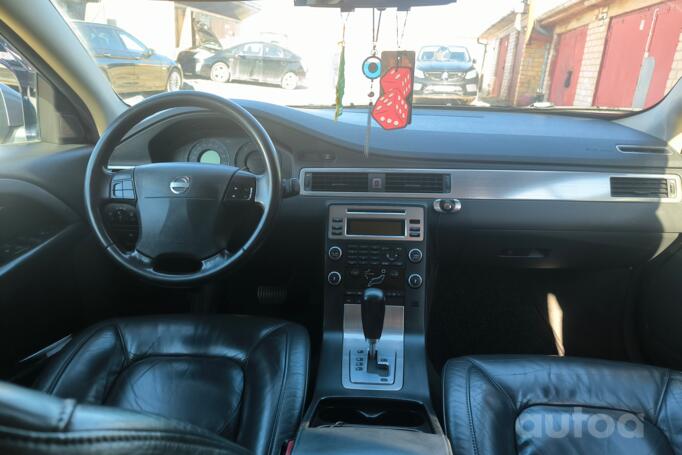 Volvo S80 2 generation Sedan