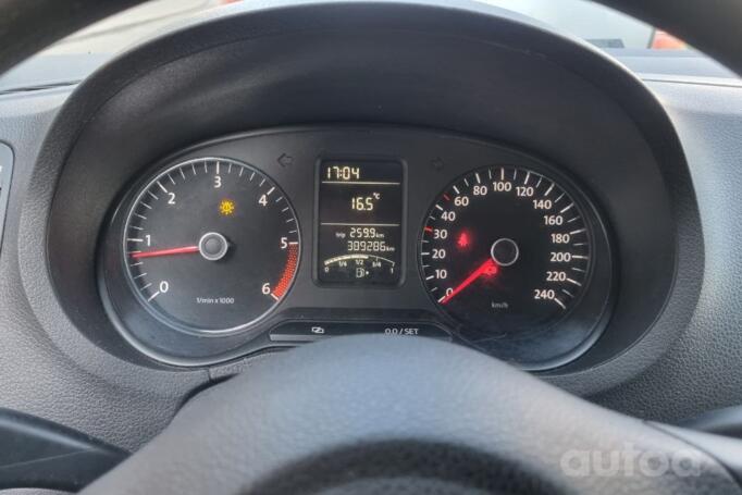 Volkswagen Polo 5 generation Hatchback 5-doors