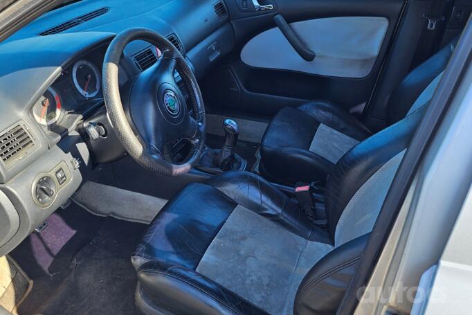 Skoda Octavia RS A4 liftback 