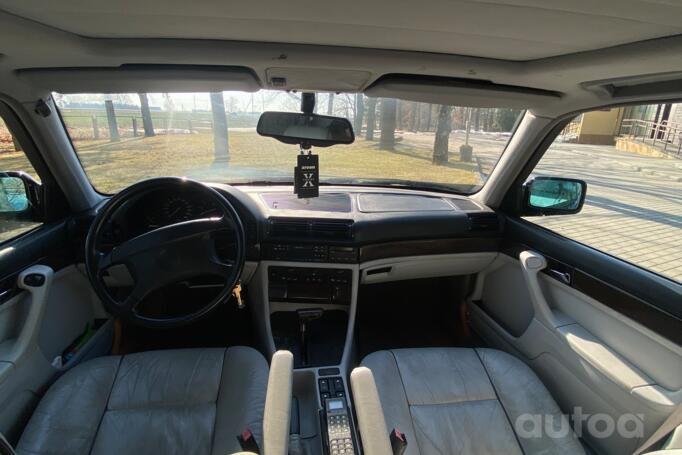 BMW 7 Series E32 Sedan