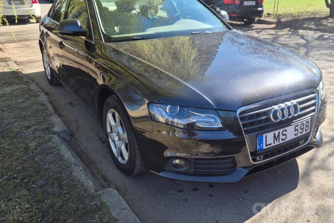 Audi A4 B8/8K Sedan 4-doors