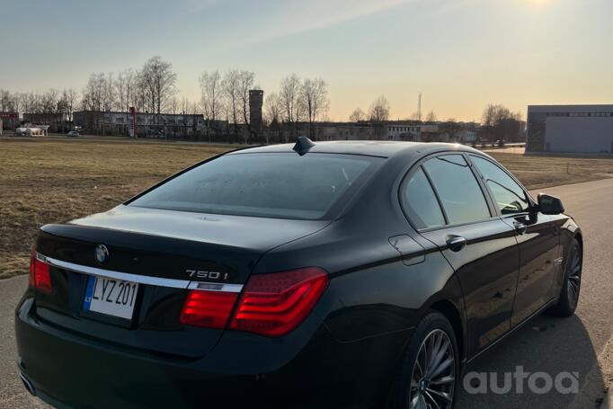 BMW 7 Series F01/F02 Sedan