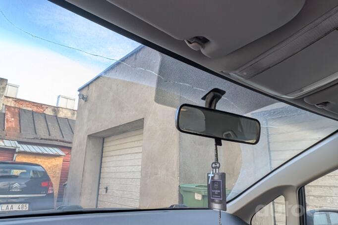 Toyota Auris 1 generation Hatchback 5-doors