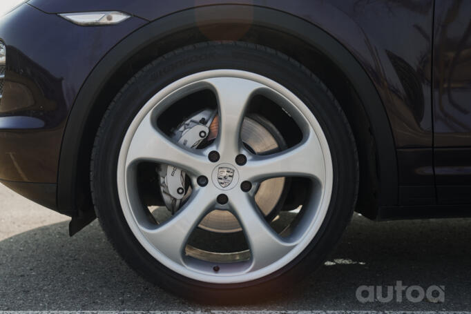 Porsche Cayenne 958 Crossover