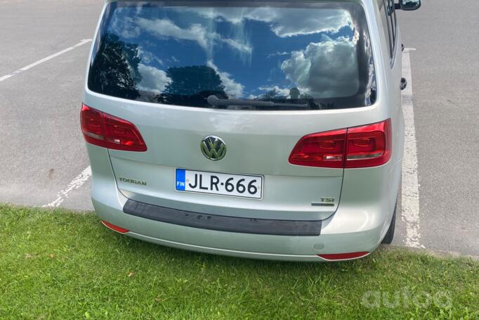 Volkswagen Touran 1 generation [2th restyling] Minivan