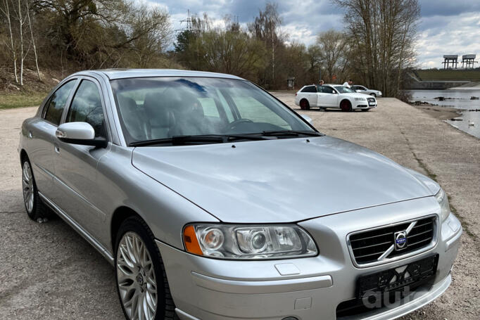 Volvo S60 1 generation [restyling] Sedan