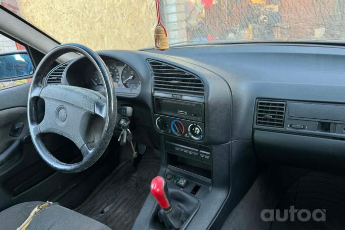 BMW 3 Series E36 Sedan